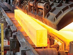 فولاد مبارکه یک سرمایه ملی و صنعتی برای کشور است
