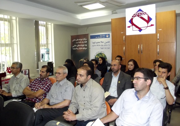 اولین نشست تحلیلی بورس نیوز برگزار شد/نحوه ثبت نام و زمان برگزاری دومین نشست