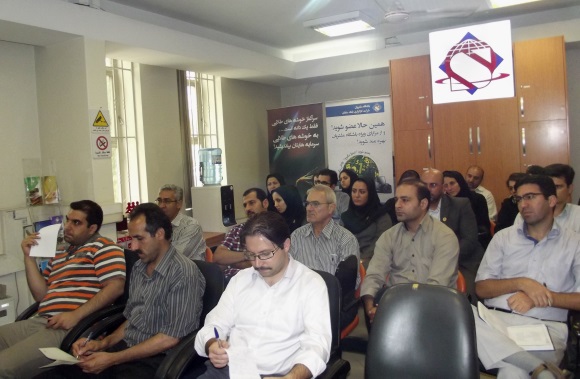 اولین نشست تحلیلی بورس نیوز برگزار شد/نحوه ثبت نام و زمان برگزاری دومین نشست