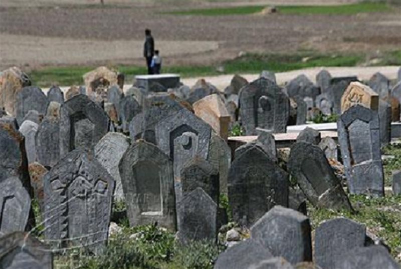 قبرستان اسرار آمیز سفید چاه