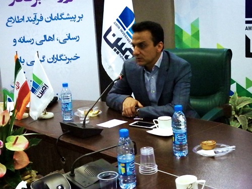 رییس کمیسیون بازار پول و سرمایه اتاق تهران: فعالان بازار به مسئولان بی اعتمادند