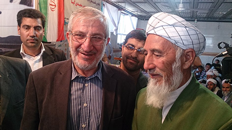 دو هزارفقره اسنادمسکونی به مردم واجد شرایط راز و جرگلان خراسان شمالی اهدا شد
