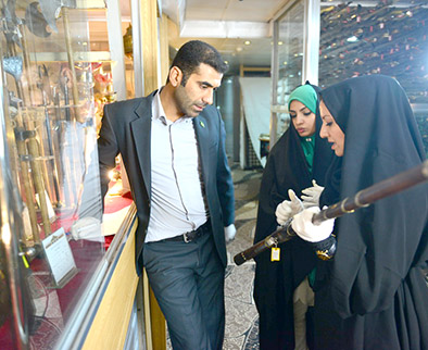 تقدیر موزه حرم مطهر حضرت ابوالفضل العباس(ع) از موسسه فرهنگی موز ه های بنیاد