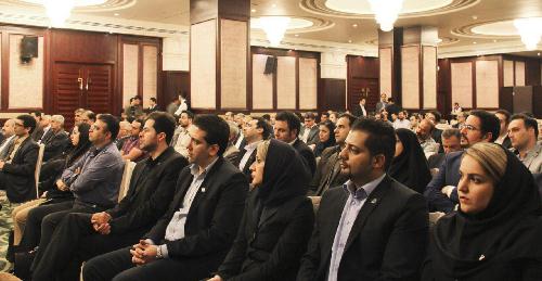 استقبال کارگزاران بورس از خدمات جدید بانک سامان استقبال کارگزاران بورس از خدمات جدید بانک سامان