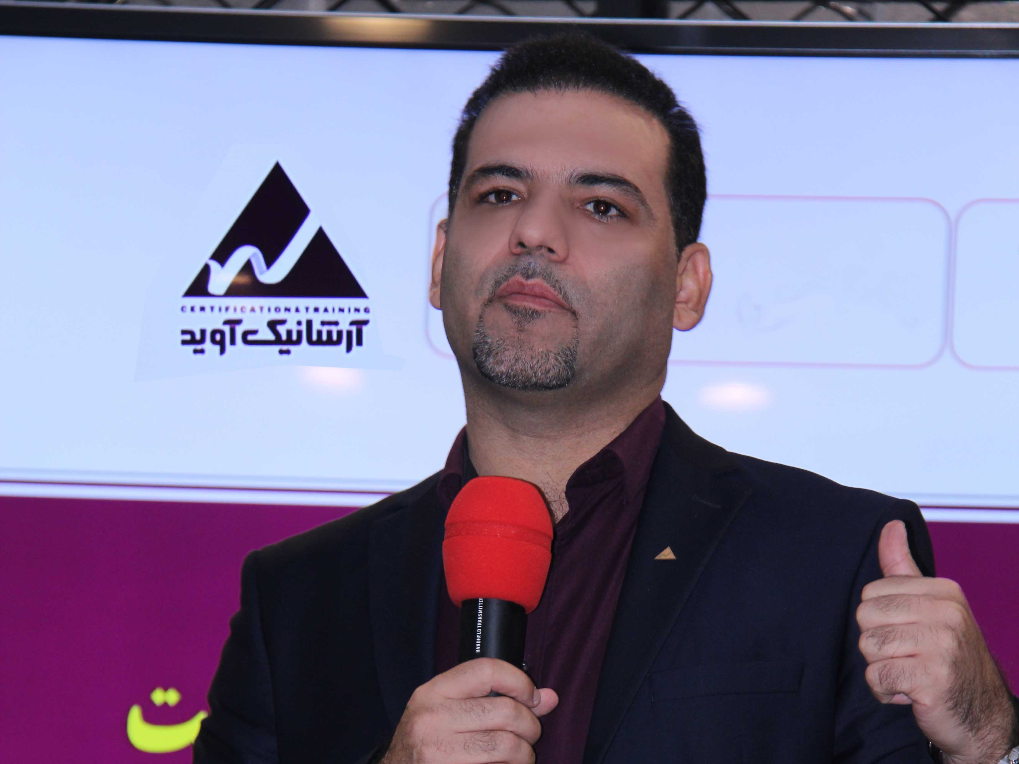 «منش» به کمک مدیران ایرانی می آید «منش» به کمک مدیران ایرانی می آید
