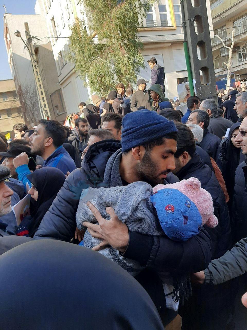 بدرقه تاریخی شهید سپهبد سلیمانی و همرزمان شهیدش