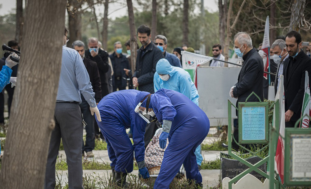 پیکر فاطمه رهبر تشییع شد