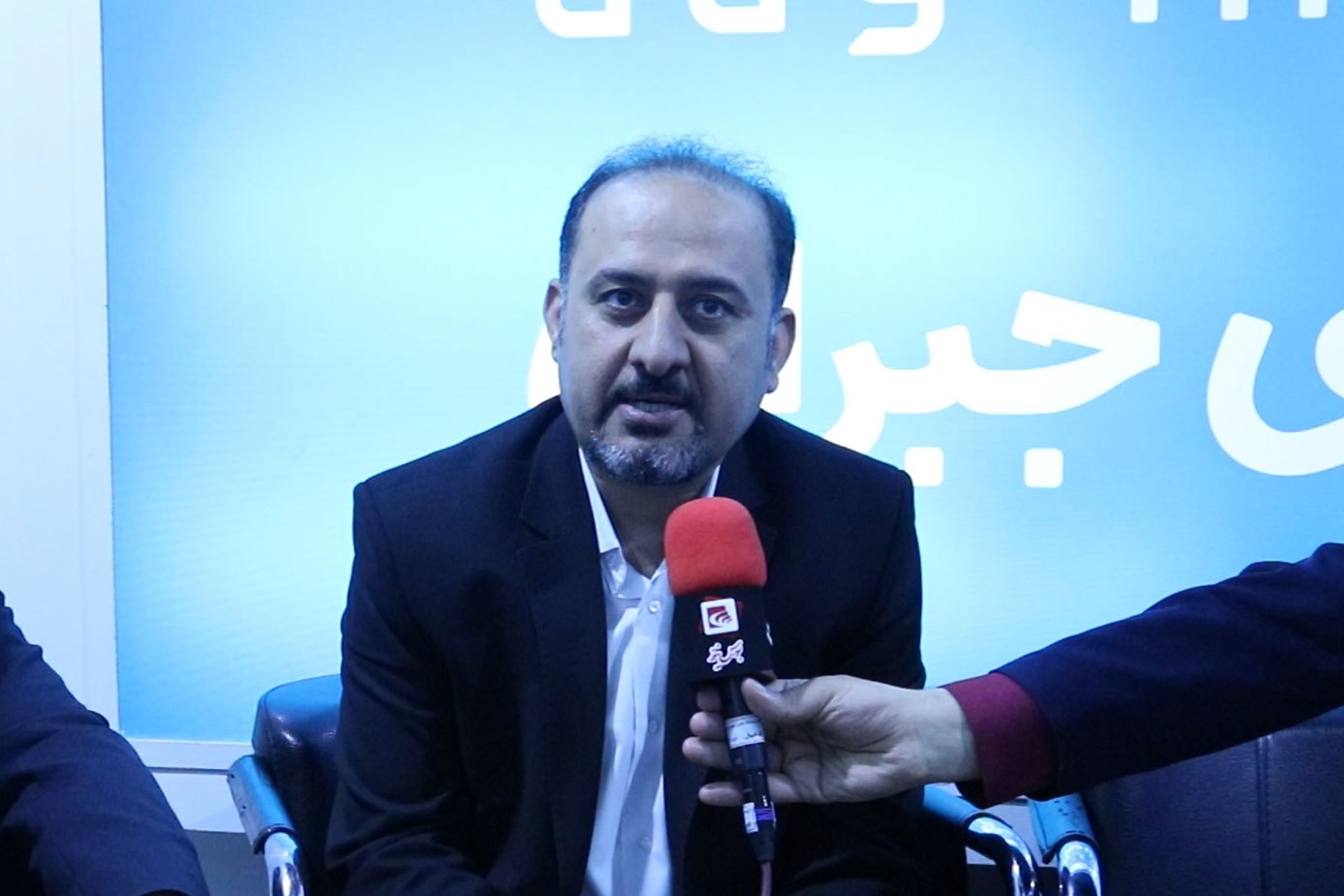 کشاورز- بیمه دی