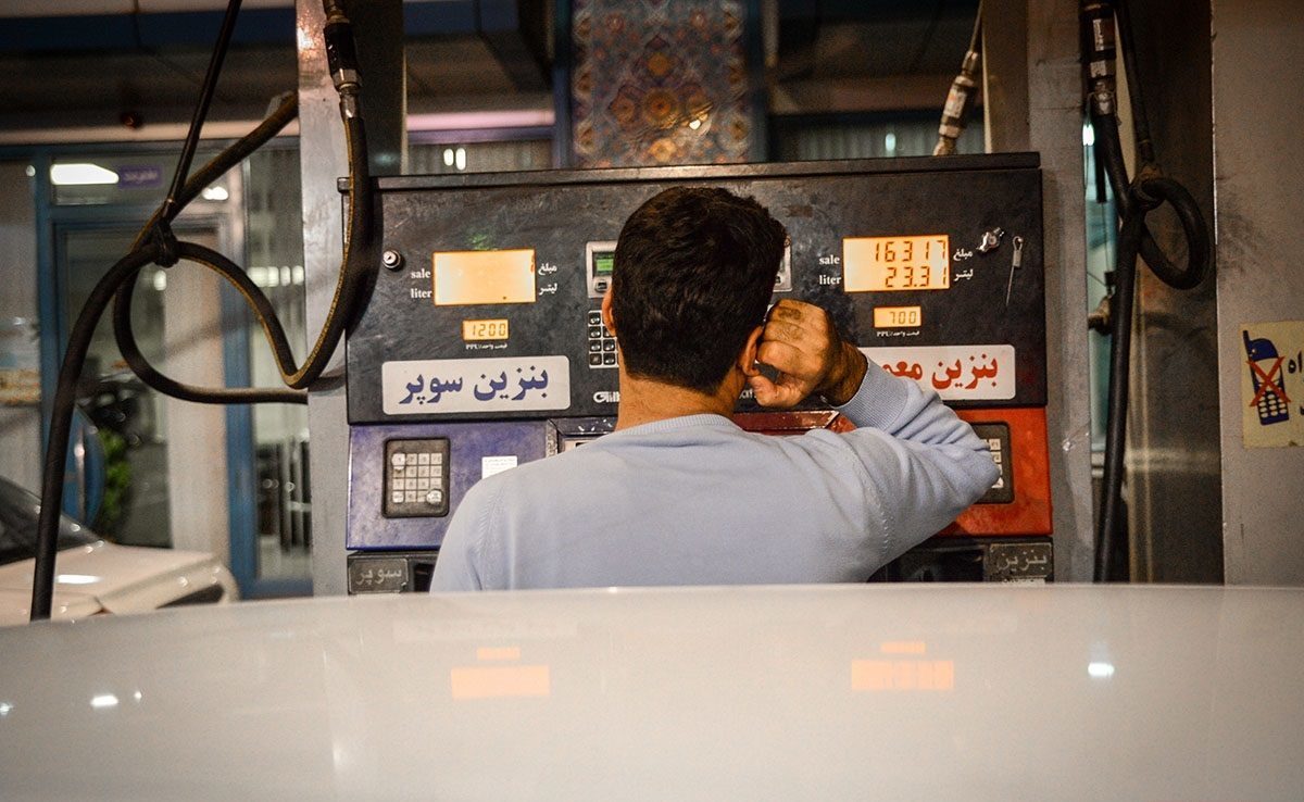 بورس با بنزینسوپر شارژ شد/ گازوئیل در صف فروش نشست بورس با بنزینسوپر شارژ شد/ گازوئیل در صف فروش نشست