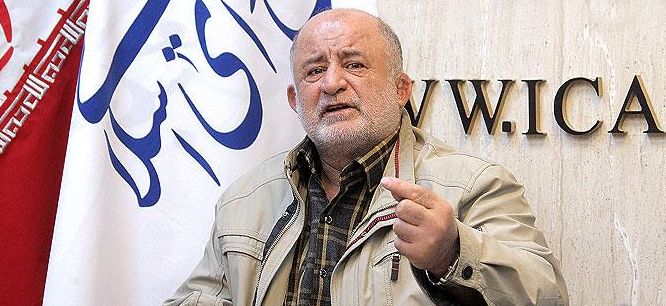 اجاره مجوز انواع امور خدماتی به افراد یک نوع رانت‌خواری است