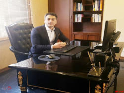 آقایان کمدانش خواهشا آقایان کمدانش خواهشا