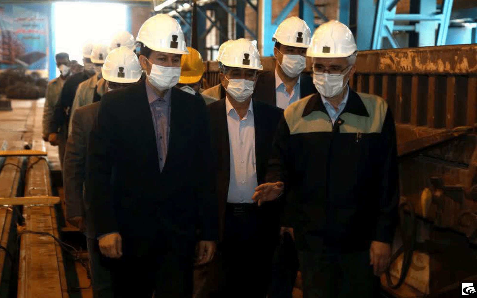 نگاه مسئولین کشور برای تامین ریل مترو به ذوب آهن اصفهان است