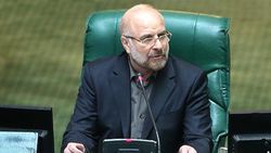 قول رئیس مجلس برای رفع موانع تولید و حذف قوانین دست و پاگیر