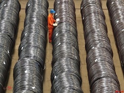 اختلاف نظرها در چین بر سر کاهش تولید فولاد