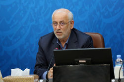 ساختار خودروسازی باید خصوصی سازی شود ساختار خودروسازی باید خصوصی سازی شود