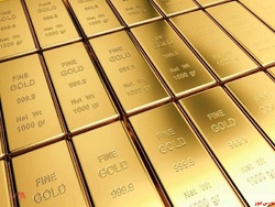 کاهش قیمت طلا در پی رشد دلار آمریکا
