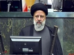 تلاش دولت برای تطبیق لایحه بودجه با سیاستهای اعلامی رهبری تلاش دولت برای تطبیق لایحه بودجه با سیاستهای اعلامی رهبری