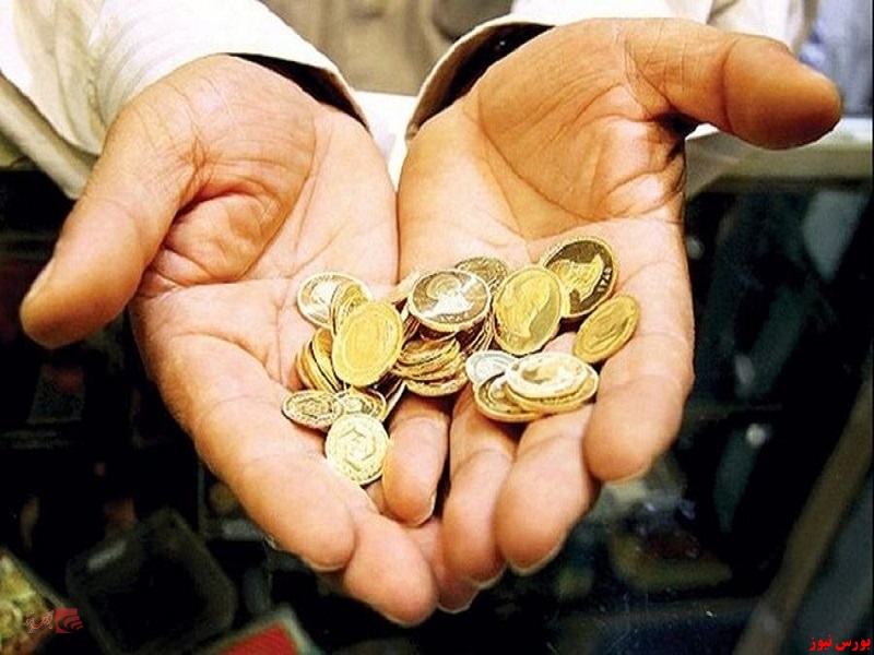 سکه ۵۰۰ هزار تومان گران شد/ کاهش ۱۹ هزارتومانی یک گرم طلا