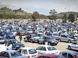 بازار خودرو گرفتار نامه‌های رد و بدل شده میان وزارت صمت و بورس کالا