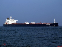 تکذیب توقیف چهار کشتی حامل سوخت ایران