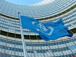 ایران نصب سه آبشار سانتریفیوژهای پیشرفته را تکمیل کرد ایران نصب سه آبشار سانتریفیوژهای پیشرفته را تکمیل کرد