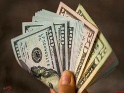 معاملات توافقی دلار در کانال ۳۰ هزار تومان
