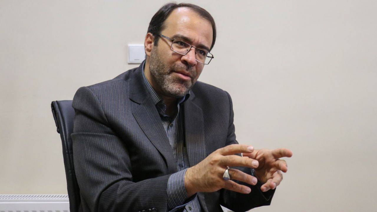 تفاوتی بین ارز ۲۸۵۰۰ تومانی با ارز ۴۲۰۰ تومانی نیست