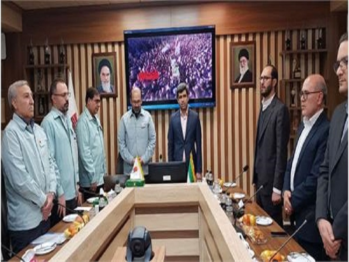 برای رشد و توسعه کشور باید از شرکت های پیشران حمایت کنیم برای رشد و توسعه کشور باید از شرکت های پیشران حمایت کنیم