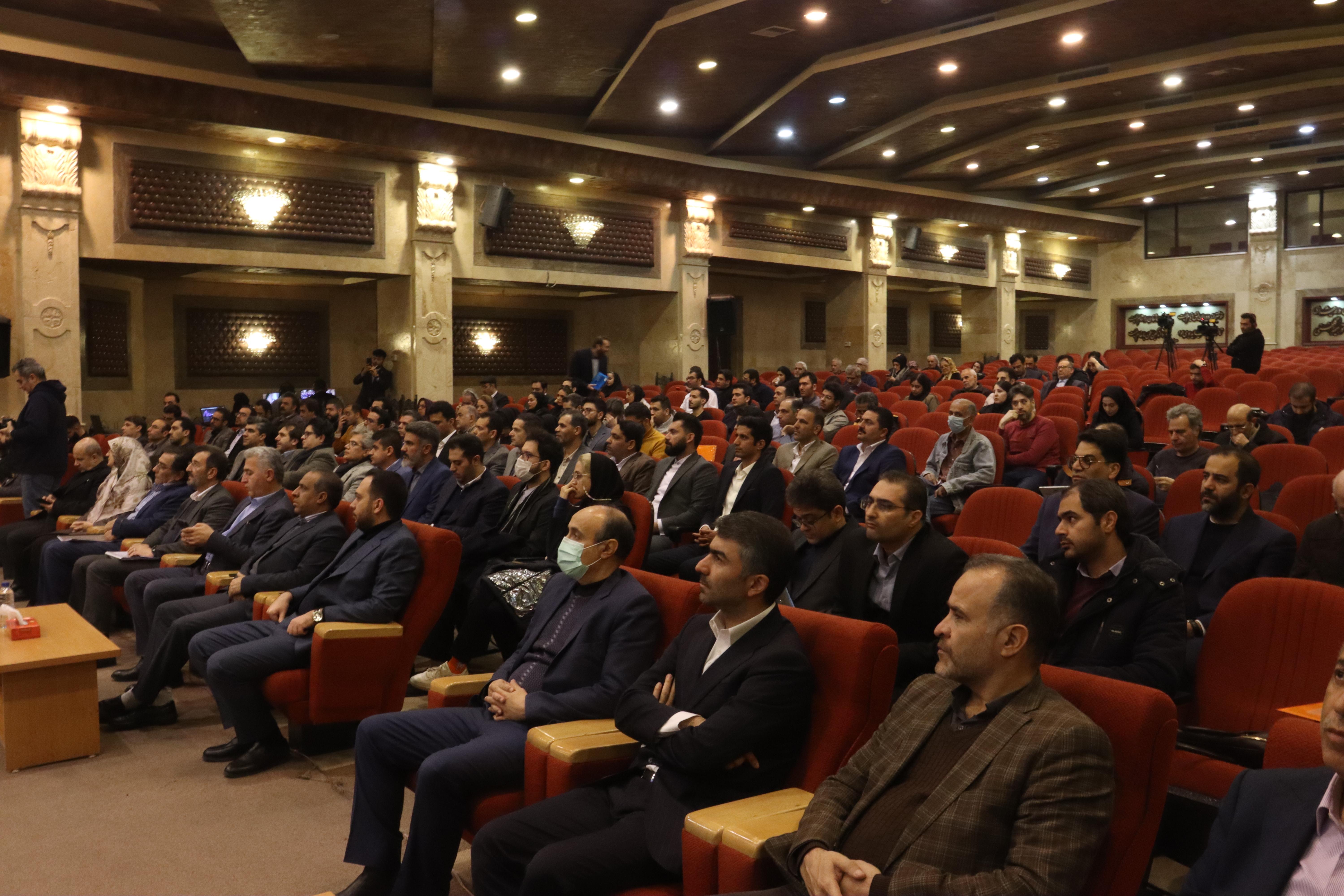 تقسیم سود ۹۴۳۳ ریالی در مجمع
