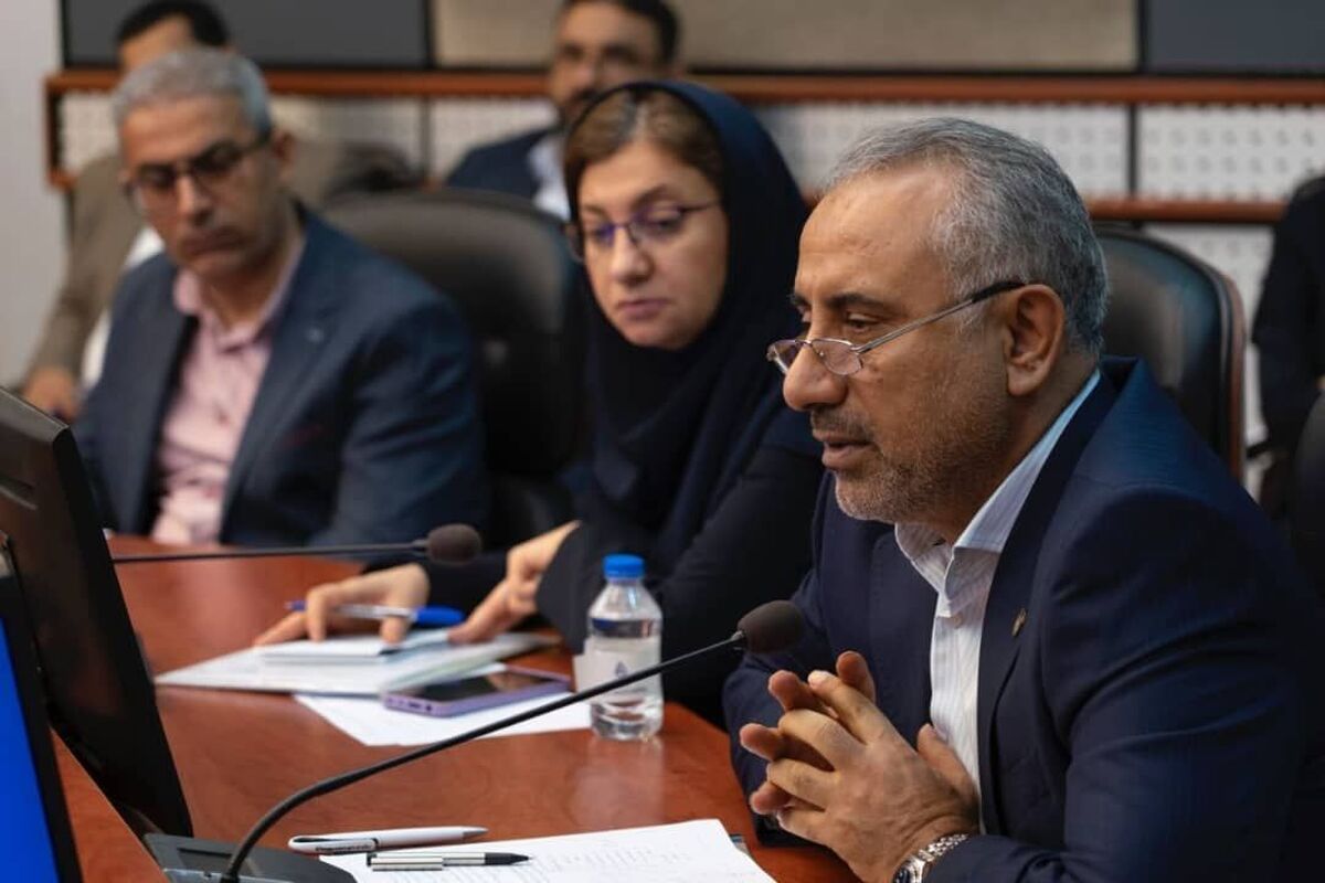 گزارش نشست سهم نوآوری و فناوری در پیشران توسعه صنعتی کشور در ایران پتروکم‌