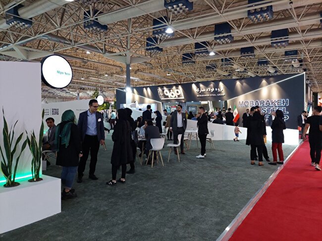 گزارش تصویری از اولین روز نمایشگاه صنعت مالی ایران