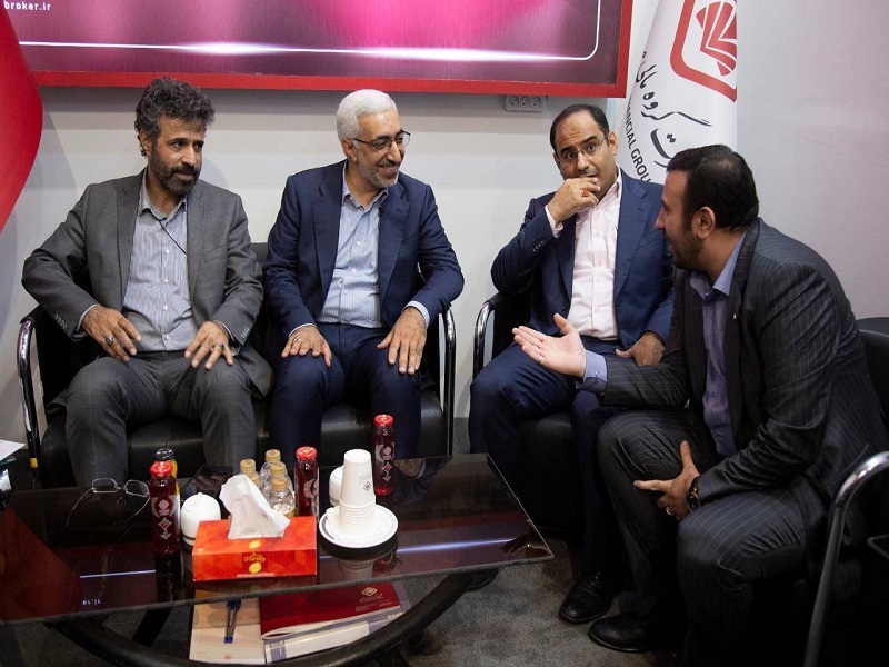 استقبال از غرفه گروه مالی صبا تأمین در نمایشگاه صنعت مالی
