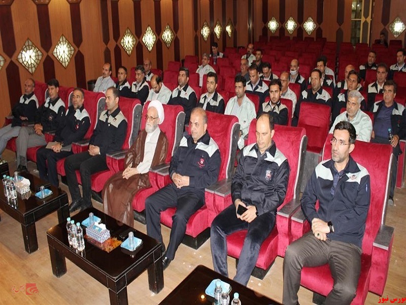 تقدیر از کارکنان روابط عمومی شرکت به مناسبت روز ارتباطات و روابط عمومی