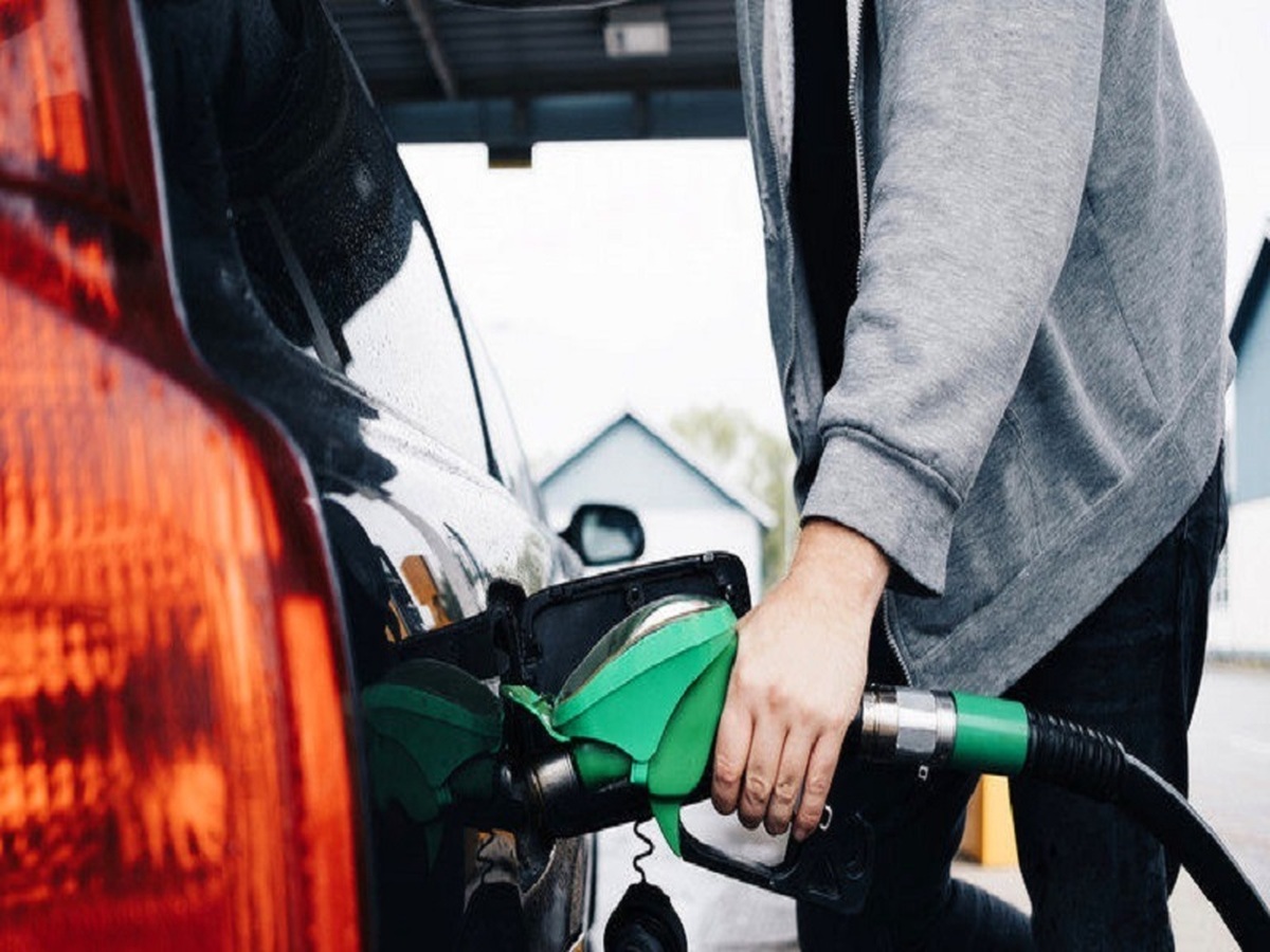 دولت برنامه ای برای افزایش قیمت بنزین ندارد