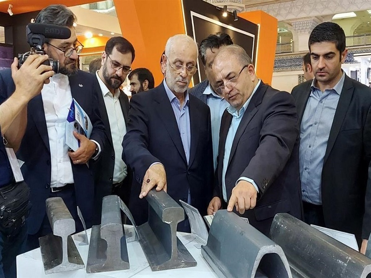 از زنجیره تولید ذوب آهن حمایت کامل میکنیم از زنجیره تولید ذوب آهن حمایت کامل میکنیم