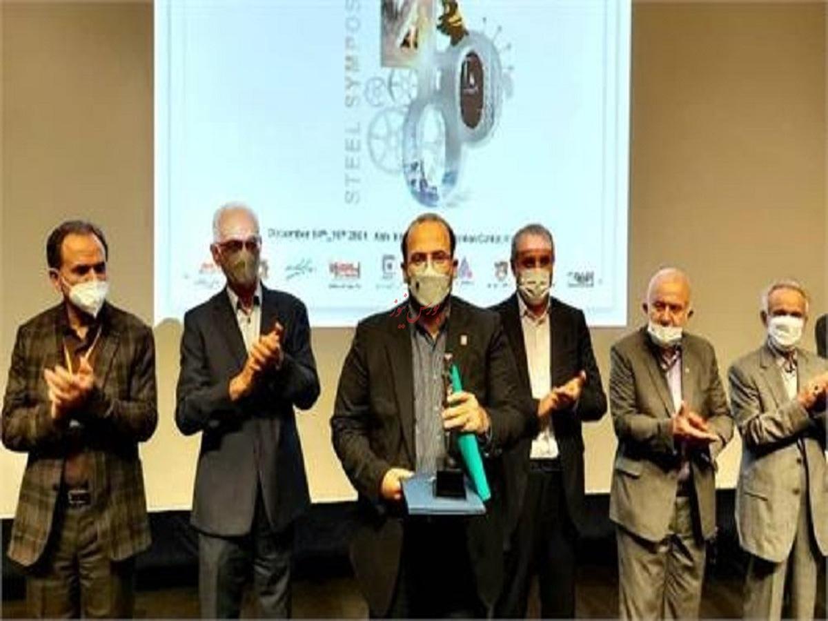 رکوردداری فولاد خوزستان در کسب عنوان مرد سال فولاد ایران؛ یک تندیس و چند پیام