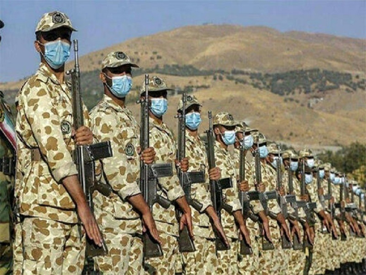 حقوق سربازان به ۴ میلیون و ۶۵۰ هزار تومان افزایش یافت حقوق سربازان به ۴ میلیون و ۶۵۰ هزار تومان افزایش یافت