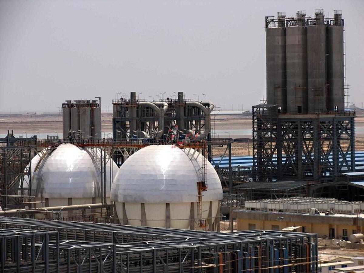 احداث واحد PVC۲ پتروشیمی اروند وارد فاز عملیاتی میشود/ «اروند» به بزرگترین تولیدکننده زنجیره PVC غرب آسیا تبدیل میشود احداث واحد PVC۲ پتروشیمی اروند وارد فاز عملیاتی میشود/ «اروند» به بزرگترین تولیدکننده زنجیره PVC غرب آسیا تبدیل میشود