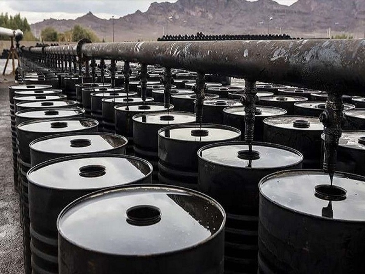 رشد قیمت نفت با نشانه های بهبود تقاضا