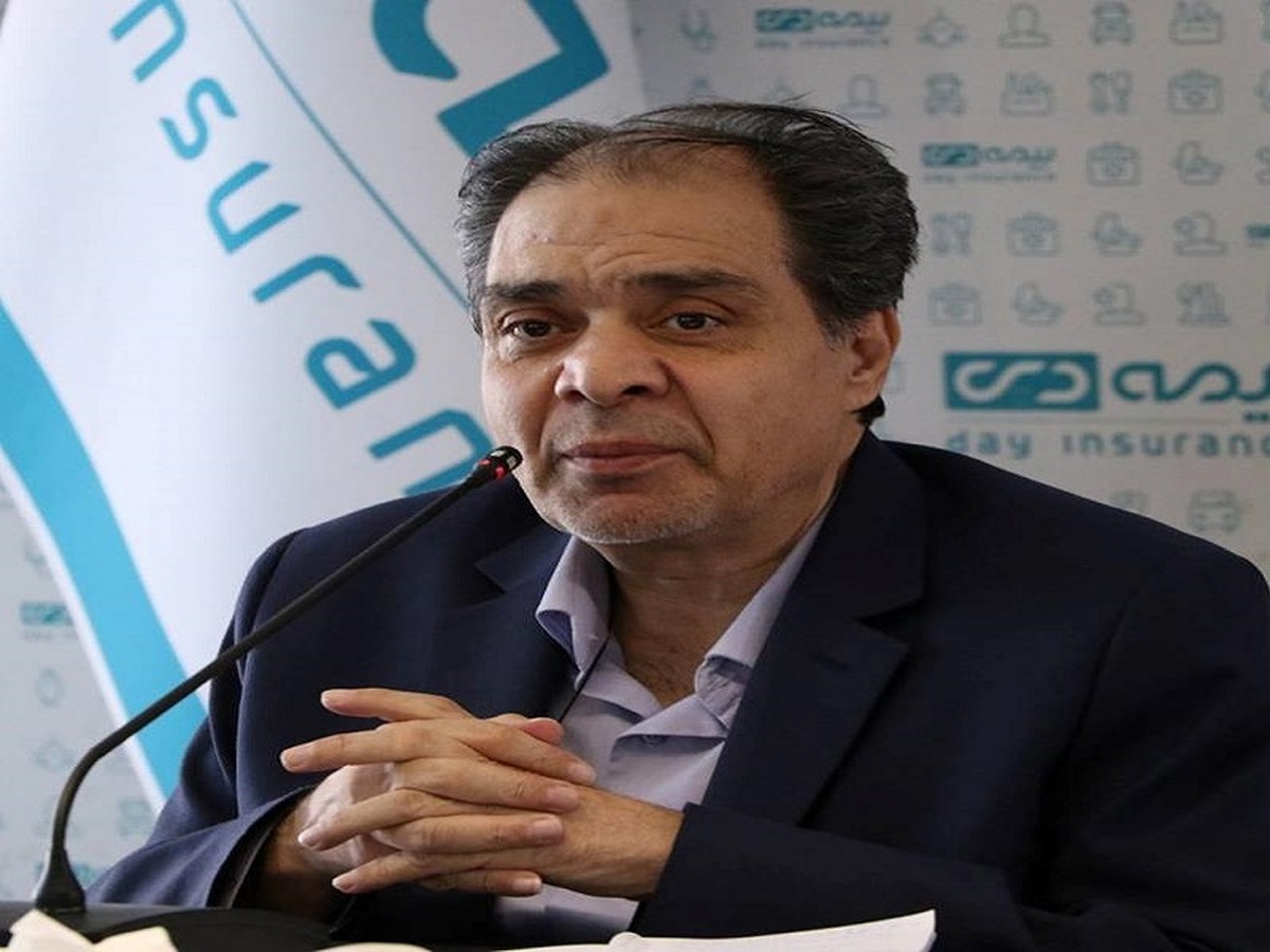 بیمه دی در سال گذشته بیش از ۱۷۰ هزار میلیارد ریال فروش داشته است/ رشد ۷۹ درصدی شاخص فروش بیمه دی در سال گذشته بیش از ۱۷۰ هزار میلیارد ریال فروش داشته است/ رشد ۷۹ درصدی شاخص فروش