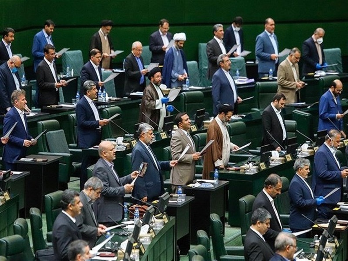 هشدار ۱۲۲ نماینده مجلس به پزشکیان درخصوص سیاست مخرب ارزی هشدار ۱۲۲ نماینده مجلس به پزشکیان درخصوص سیاست مخرب ارزی