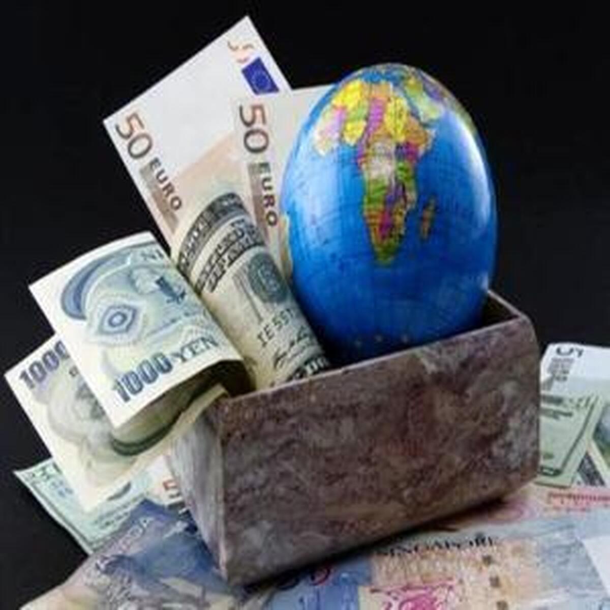 تحلیل اثرات تعرفههای تازه ترامپ بر اقتصاد جهانی در سال ۲۰۲۵