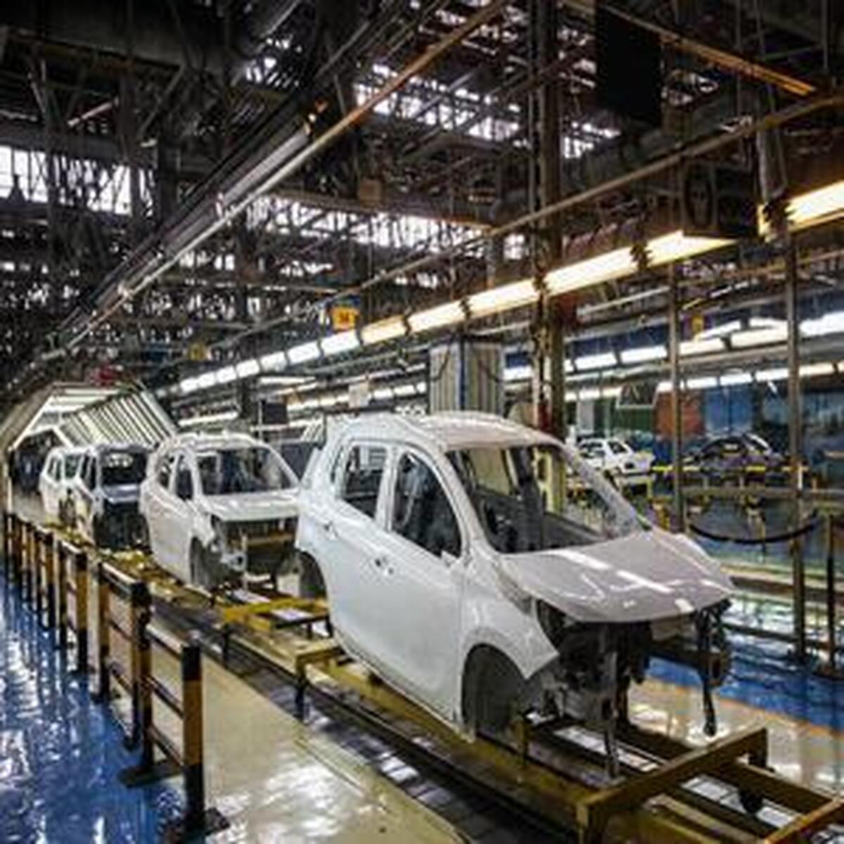 مدیریت کروز بر ایران خودرو: چالشهای قانونی و پیامدها