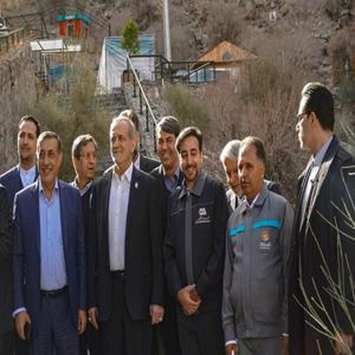 رونمایی از پروژههای جدید شرکت سرمایهگذاری امید در مجتمع معدنی و صنعتی گلگهر با حضور رئیسجمهور