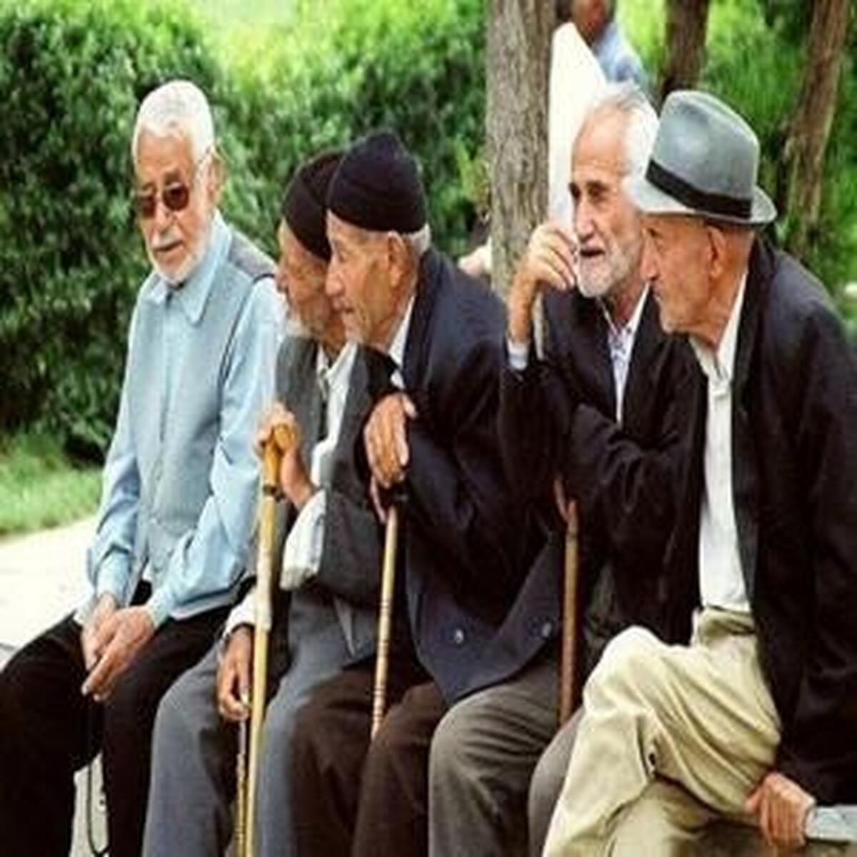 شایعات درباره تأخیر پرداخت حقوق بازنشستگان بیاساس است