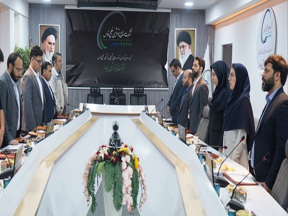 گردهمایی رؤسای روابط عمومی پترول برگزار شد گردهمایی رؤسای روابط عمومی پترول برگزار شد