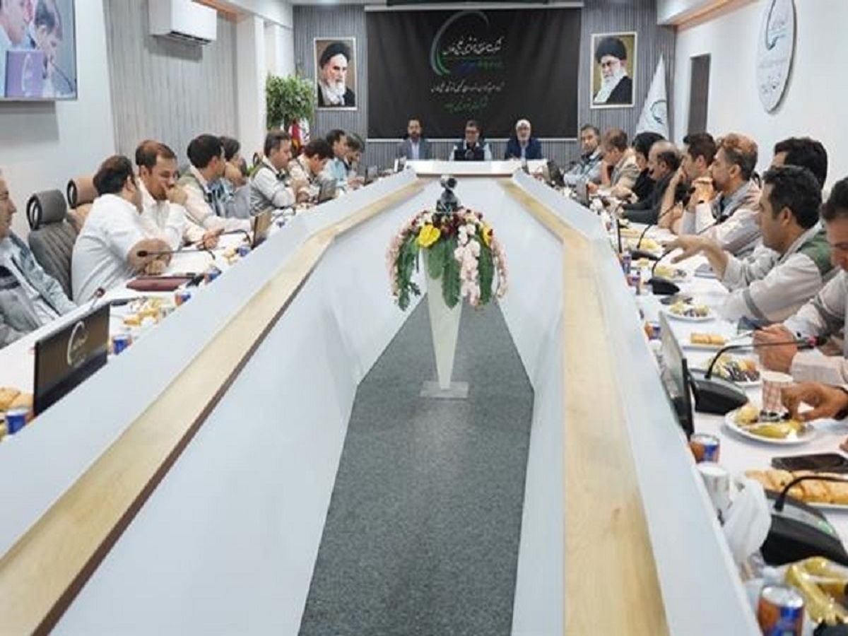 کارگاه «توسعه فردی و نشاط سازمانی» در پتروشیمی ایلام برگزار شد کارگاه «توسعه فردی و نشاط سازمانی» در پتروشیمی ایلام برگزار شد
