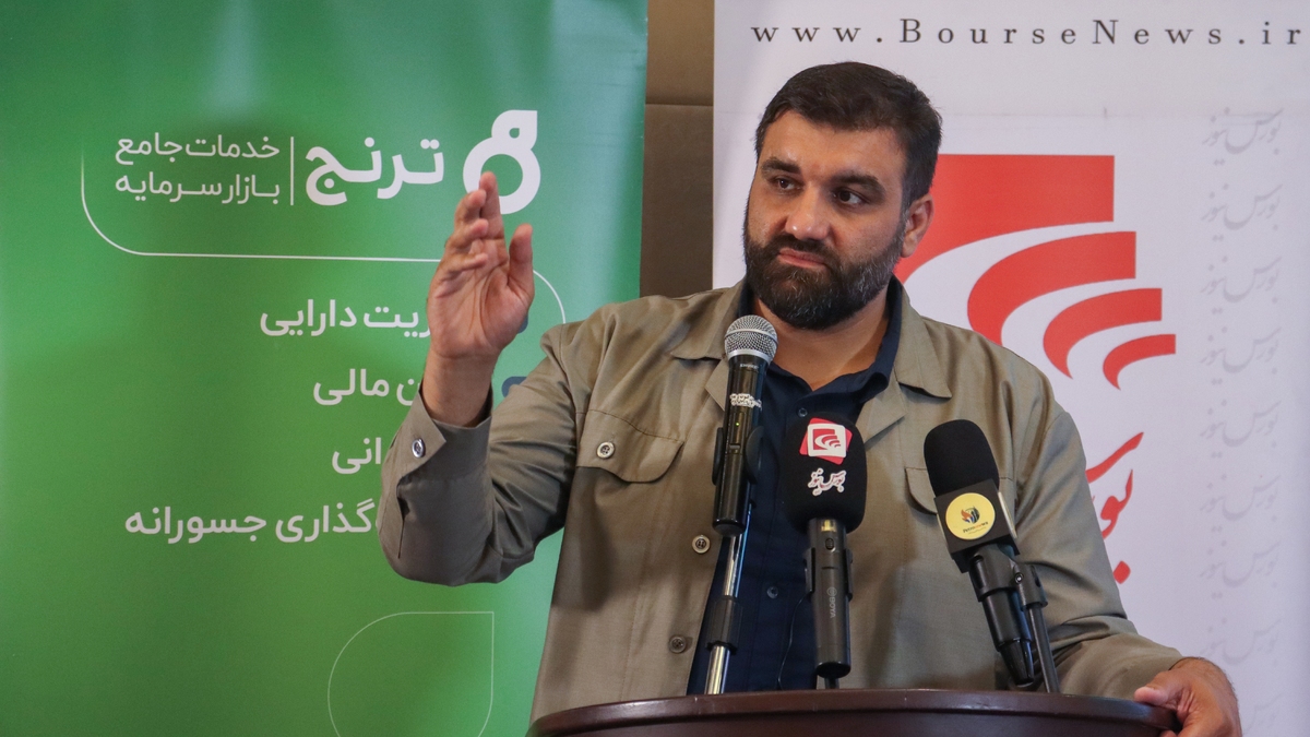 به نرخ گذاری دلاری و رقابتهای بورس کالا، توجه ویژه باید داشت
