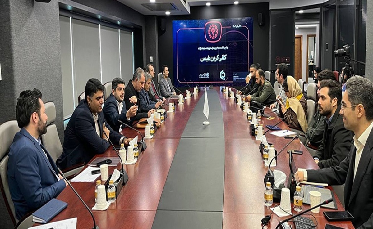 ظرفیت تولید ۲۵۰ هزار تنی زغالسنگ حرارتی شرکت کانی کرن طبس ظرفیت تولید ۲۵۰ هزار تنی زغالسنگ حرارتی شرکت کانی کرن طبس