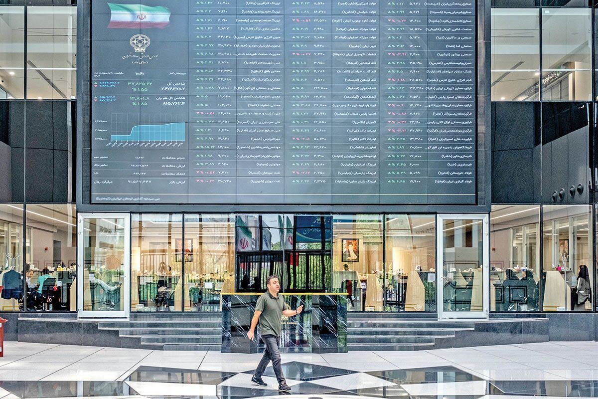 افتوخیز بورس و ارز/عقبنشینی بورس برای استراحت